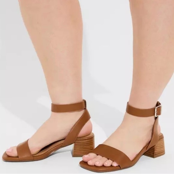 TORRID Two Piece Block Heel - Picture 2 of 5